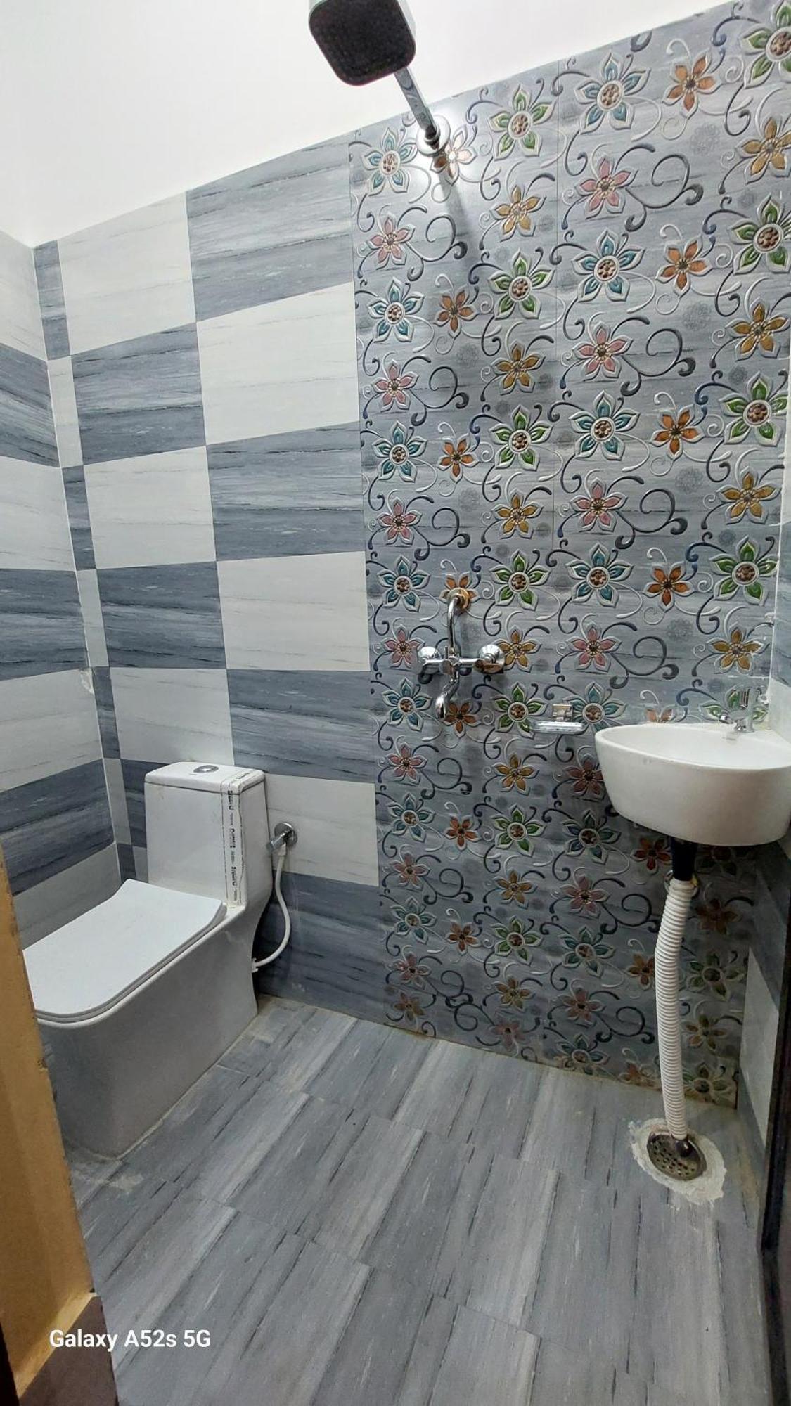 Narayani Paying Guest House Varanasi Bagian luar foto