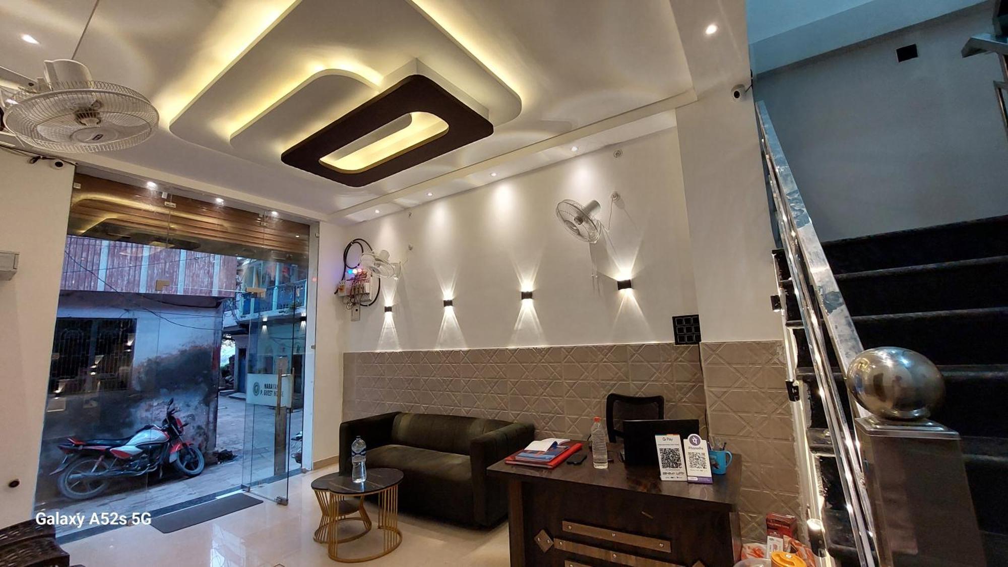 Narayani Paying Guest House Varanasi Bagian luar foto
